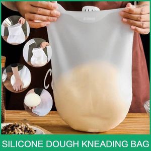 Baking Tools Food Grade Silicone Dough Kneading Bag Flour Mixer Versatile For Bread Pastry Pizza