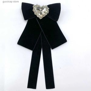 Bow Ties Vintage Flanell Strassstones Fliege Krawatte Koreaner Anzug Hemd Hemd Pullover Rockkragen Stifte handgefertigte Schmuckgeschenke Bowtie für Frauen Y240329