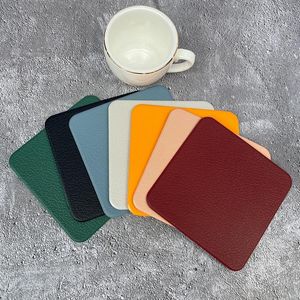 Sottopiatti Sottobicchieri in pelle di lusso per casa e ufficio - Cuscinetti resistenti al calore impermeabili antiolio Accessori da cucina all'ingrosso