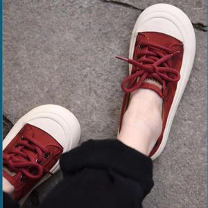 Sıradan ayakkabılar düz kadın deri bağcıklı kırmızı düşük topuklu sokak tarzı bayanlar el yapımı gerçek kadın marka2024