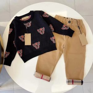 set per bambini set per bambini maglione 2pics 2pics Designer Sweaters Pant for Children Abbigliamento Ragazzi Girls a manica lunga Top Summer Bears costume di Halloween