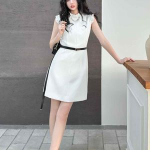 2024 nova moda mulher elegante vestido gola sem mangas cintura alta com cinto vestido sexy preto e branco vestidos praty clube roupas