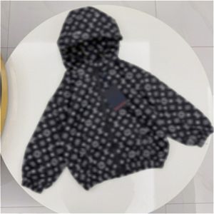 Designer Hochwertige Kinderjacke Hoodie Buchstaben Hochwertige Jungen Mädchen Reißverschluss dünne Langarmjacke Babykleidung 100cm-150cm C12