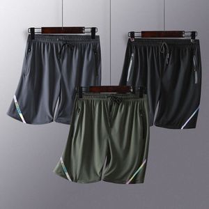 Pantaloni da basket americani 5/4 larghi sopra il ginocchio da uomo in seta di ghiaccio estiva Pantaloncini sportivi fitness traspiranti ad asciugatura rapida