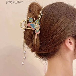 Clip per capelli Nuovi eleganti nappa a farfalla cattura clip femminile Antique Hairpin Fashion Metal Cotail Clip Adatto per il copricapo di ragazze Y240329