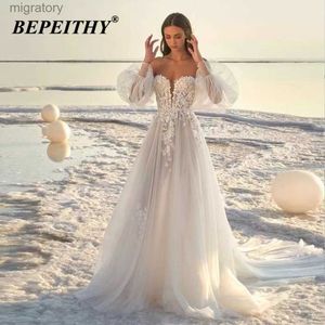 الفساتين الحضرية المثيرة Bepeithy Boho فستان الزفاف قبالة Shuolder Vestidos de Novia Long Sleeves Lace Beach Bridal Gown 2023 Robe Marie YQ240329