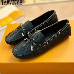 Casual Shoes 2024 Summer Doudou Women Flat Loafers Plus Size Slip-on Walk Runway Formal Business Leather Men