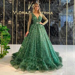 Party Dresses Sparkly Crystals Green Prom Long Hermes Glitter paljetter Aftonklänning Dubai Arabiska kvinnor Formella klänningar Bick tillbaka