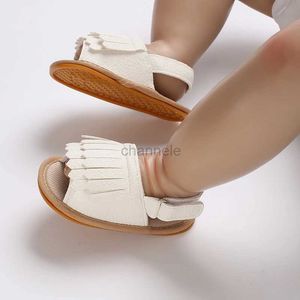 Sandaler Baby Girls Summer Sandals Tassel Flat Shoes Non-Slip Rubber Sole Toddler First Walker Shoes 240329