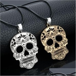Pendant Necklaces Vintage Gothic Carved Flowers Skl Skeleton Necklace Ceative Design Wax String Punk For Men Drop Delivery Jewelry Pen Dhtds
