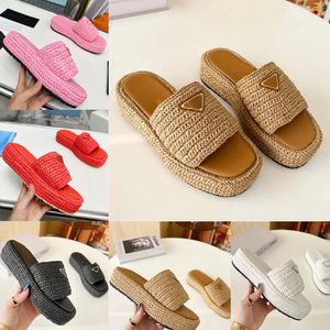 Designer-Hausschuhe, Sandalen, Herren und Damen, goldene Schnalle, Slip-On, Schwarz, Braun, Rosa, Slides, gehäkelte Slider, Damen, lässige Sandale, Plattform, Keile, Stroh, Flatform, Sommer-Flip-Flops