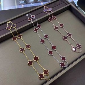 Designer Brand Versione alta Gloden Van quattro foglie erba dieci collana floreale femmina densa pendente in oro rosa rosa in oro naturale di calcedonio rosso naturale agata