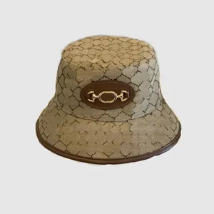 Casual designer bucket hat for womens prevent sun print animal ornament metal plated gold fit cap mixed color leather wide brim sun hat gorro ga0133 C4