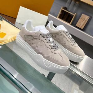 Designer Scarpe GROOVY Platform Sneakers Donna Scarpe basse in rilievo Classica pelle di vitello in bianco e nero Stampa moda Scarpe da ginnastica taglia 35-41 3.20 15