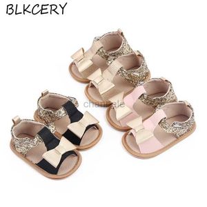 Sandaler spädbarn baby flicka sandales småbarn sommarskor nyfödda bebes mjuka gummi ensamma skor för 1 år söt guld bling sandalen gåvor 240329