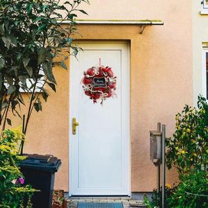 Fiori decorativi Decorazioni per porte di Natale Ghirlanda Festiva invernale Ghirlanda di fiocchi di neve Grappoli di bacche per la parte anteriore