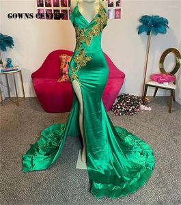 Festklänningar Green Black Girl Mermaid Prom Dress med guldapplikationer Sexig födelsedagsklänning kväll