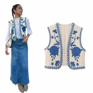 traf 2024 Woman Sleevel Embroidered Vest for Women Fi Floral Embroidered Vests Top Outerwear Female Jackets Short Coats 68ZZ#