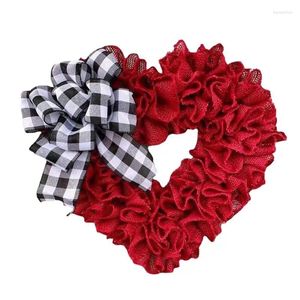 Decorative Flowers Valentine's Day Wreath Decoration Red Heart-Shaped Fabric Garland Door Decor Festival For Window Wall And