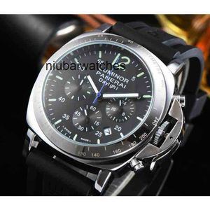 Designer Watch High Luxury Quality Clockes för Mens Mechanical Wristwatch Business Full-Function K5E4