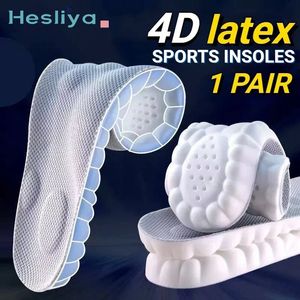 4D Massage Shoes Insoles Super Soft LaTex Sports Insula för fötter som kör korgsko Sole Arch Support Orthopedic Inserts Unisex 240321