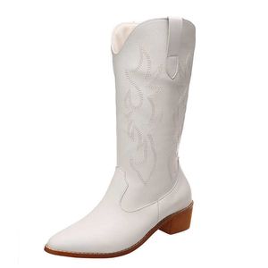 HBP icke-märke stor storlek Pure White Cowboy Boots Tjock häl