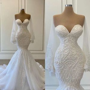 Elegante weiße Meerjungfrau Brautkleider Brautkleider Perlen Spitze Applikation Nigerian Arabisch Hochzeitskleid Robe De Marie BC C G