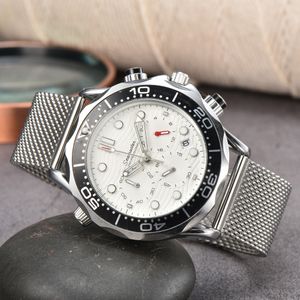 Watchmen 2024 Yeni Marka Orijinal İş Erkekler Paneraiss Omegas Saatler Klasik Yuvarlak Case Quartz Watch Wristwatch Saat - Günlük OME -02 için Önerilen Bir Saat