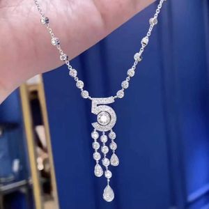 Luxury Fashion Elegant Temperament Digital No 5 Tassel Necklace For Women 925 Electropated Platinum AAA Zircon Shiny Exquisite195i