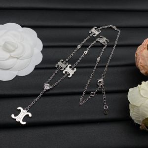 Ny klassisk design dubbel loop charms hänge kärlek halsband för kvinnor flickor 316l titanium stål bröllop smycken krage collier