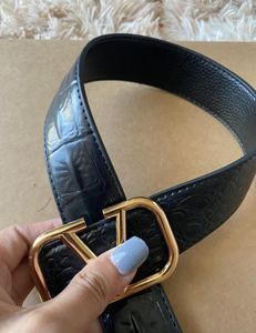 Дизайнерский ремень мужской роскошный женский бренд Big V бренд Belt Gold Buckle Сплошная кожа Классическая мода Litchi дает краски Ориентальный улов