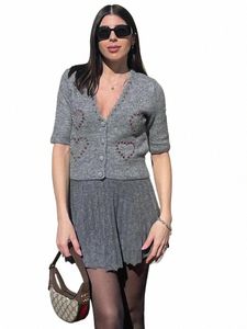 Traf 2024 Spring Women's Solid Grey Sweater Causal Croped Short Sleeve V-Neck Heart Jewelry Inlaid Sticked Cardigan Elegant Top V10q#