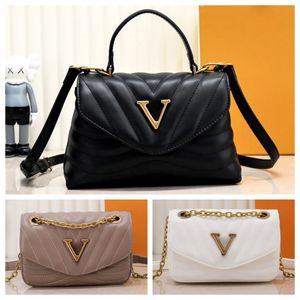 Top quality Luxury flap bag Designer bag New wave Shoulder Bag Women mini tote bag crossbody v shaped quilted leather Envelope Bag wallet designer Chain Shoulder Bags