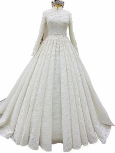 Luxury Ball Gown Dubai Muslim Wedding Dr 2023 LG Sleeve Lace Appliques FRS Pärlade Saudiarabien Bridal Vestidos de Novia L98y#