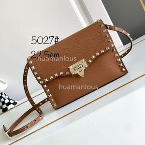 Lychee Rock Tasarımcısı Vlogoo Bag Kadın 2024 Walentino Çantalar Sutd Canse Katmanı Modaya çevirme Cowhide Perçin Tek Omuz Crossbody Üst Desen Kadınlar Küçük N19Q