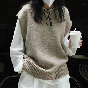 Women's Vests One Size Knitted Vest Sleeveless Round Neck Early Autumn Pullover Top Layered Over Western Style Sweater R542