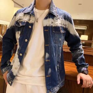 Hål bokstav etikett tryckning mode män denim smal fit bomber jacka mens hösten casual hip hop denim jacka veste en jean 240319