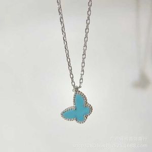 Designer Brand High Version Van Butterfly Necklace Womens New Shell Turquoise Pendant Rose Gold Mini Blue Agate Collar Chain