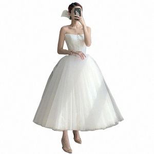 フランスの花嫁ウェディング博士エレガントなセクシーな白いストラップボールガウンイブニングプロムドレス