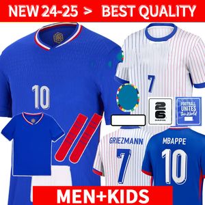 2024 25 Fan Oyuncu Fransız Futbol Forması Benzema Giroud Mbappe Griezmann Saliba Pavard Kante Maillot de Ayak Equipe Away Uzak Çocuk Kiti Jersey Futbol Gömlek Ev Kadınları