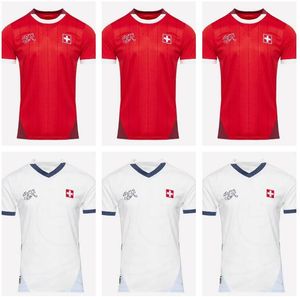 2024 2025 Schweiz Fußballtrikots 24 25 EMBOLO SHAQIRI XHAKA ELVEDI AKANJI ZAKARIA SOW RIEDER Fußballtrikots SCHWEIZER Heim-Auswärts-Uniformen