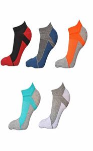 MEN039S SOCKS MEN FIVE FIGEN CARIGHT SPORT PURE COLOR COLOR BREASTIABLE ANTI FRYCTION ANTI FRYCTION TOE TOE SOCK MALE FUNNY INVISLBLEランニングBOA7959486