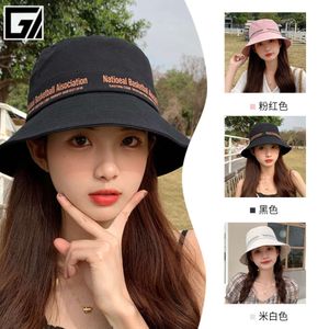 夏の女性のための帽子、韓国語版、春と秋の女性のためのトレンディな漁師の帽子、丸い顔、小さくてスタイリッシュ、日陰と日焼け止め帽子