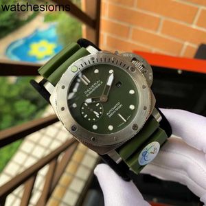 Panerass Luxury Designer Mens Watch for Mechanical Swiss Automatic Movement Sapphire Mirror Size 47mm Importerat gummi WatchBand -märke Italien Armsur