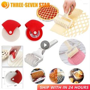 Baking Tools ABS Plastic Lattice Roller Cutter Dough Pie Pizza Cookies Pull Mesh Wheel Knife Pastry Kitchen Accessories