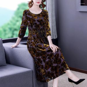 Casual Dresses Ruwomen Autumn Winter Dot Velvet Dress Festa High Quality Long Elegant Party Robe Femme Vintage Lace Designer Vestidos