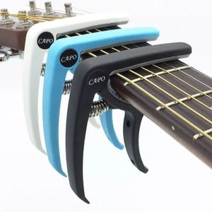 Plastgitarrkapo för 6 sträng akustisk klassisk elektrisk gitarra avstämning klämmasikalinstrumenttillbehör