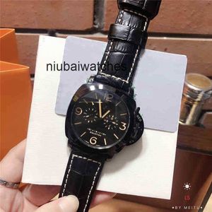 Titta på Mens High Designer Quality Luxury Watches For Mechanical Wristwatch Series Fashion Five Needle Full Working Hunu