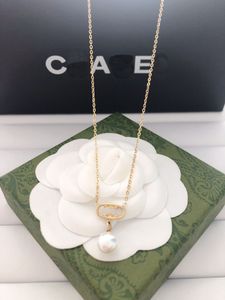 Boutique Designer Gold-Plated Necklace With High-Quality Pearl Pendant Necklace Designed Specifically For Charming Girls A Romantic Love Gift