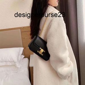 mini väska axel tjej designer totes väska ce designers väska påse triumfal bågväska axel väska kedja claudes crossbody väska tofu väska kvinnor väska modedesigner j7rl